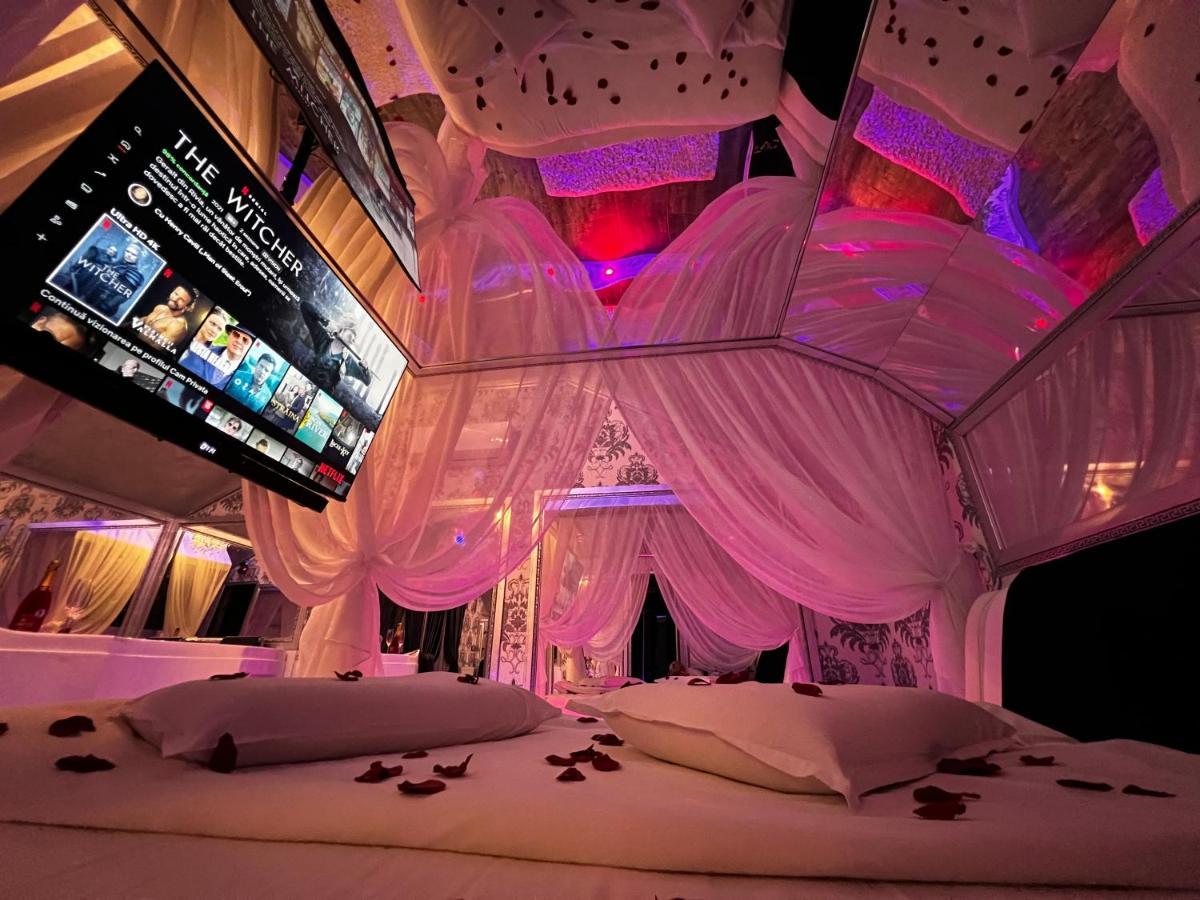 Anadi Hotel Boutique Only Adult Brasov Luaran gambar